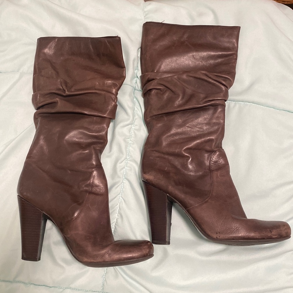 BCBGirls lightly used leather slouchy boots, size 7.5M. No zipper/pull on.